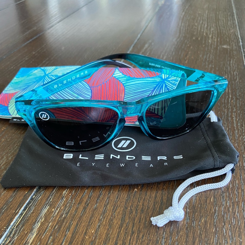 Blenders Eye Wear Surfliner Sunglasses